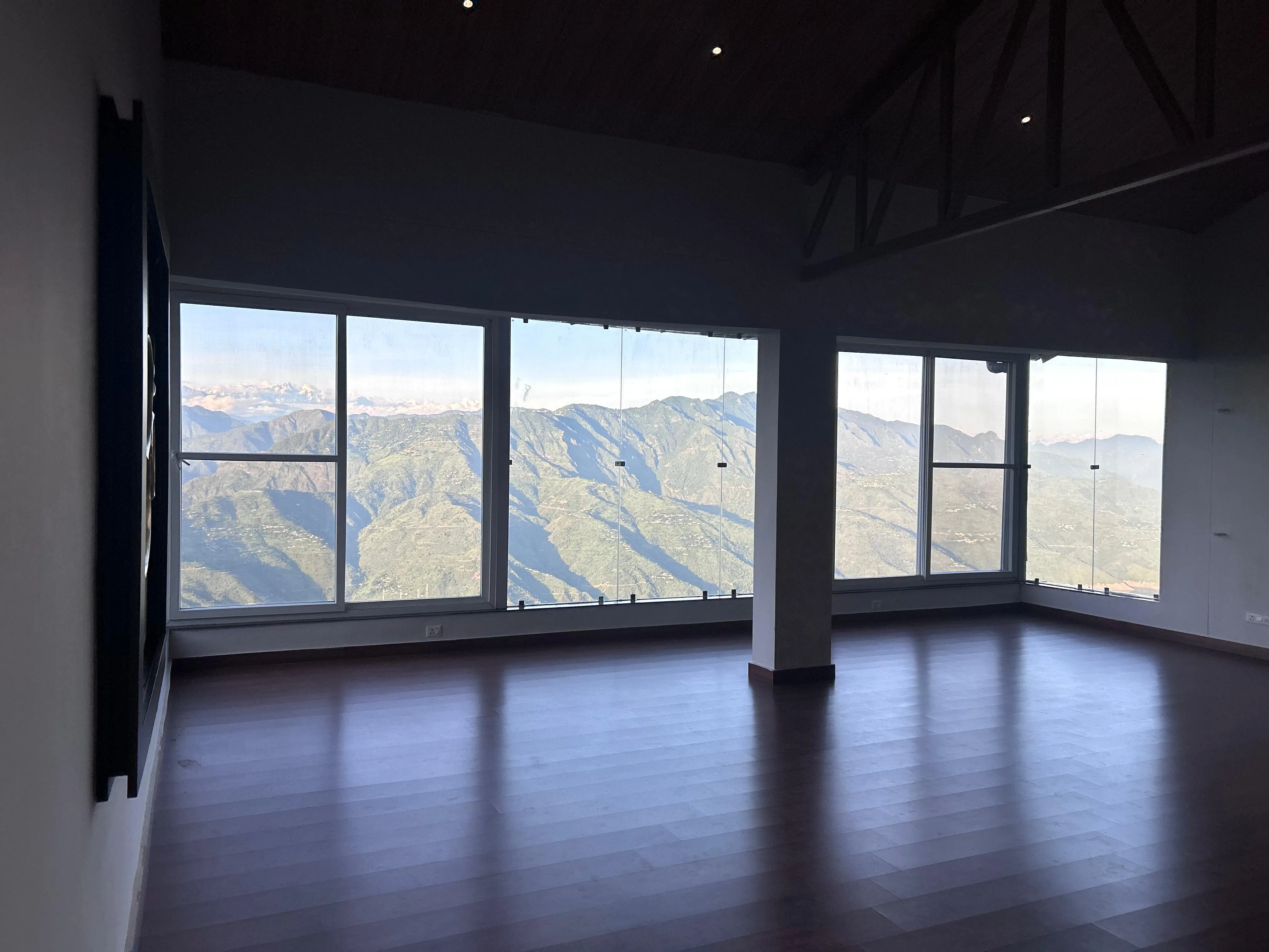 Gallery image 6